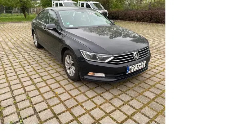 samochody osobowe Volkswagen Passat cena 44900 przebieg: 293950, rok produkcji 2016 z Łódź